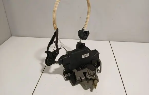 Audi A2 Front door lock 8Z1837015D