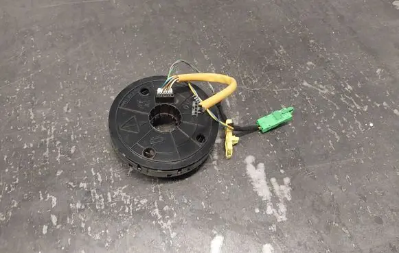Mercedes-Benz C W203 Airbag slip ring squib (SRS ring) 0025421918