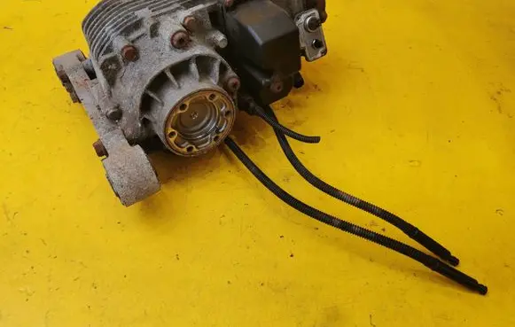 Front differential