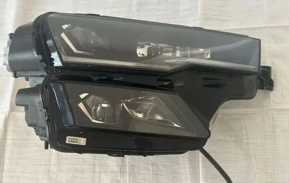 Skoda Karoq Headlight/headlamp 57B941036B