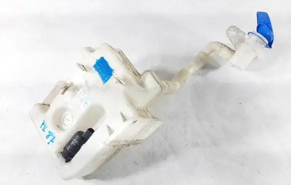 Audi A3 S3 8P Windshield washer fluid reservoir/tank 1K0955453Q 1K0955453R