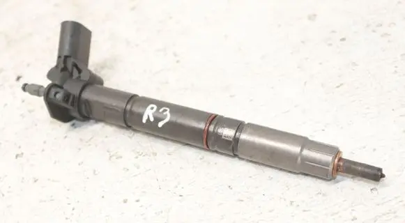 Volkswagen Arteon Fuel injector 03N130277