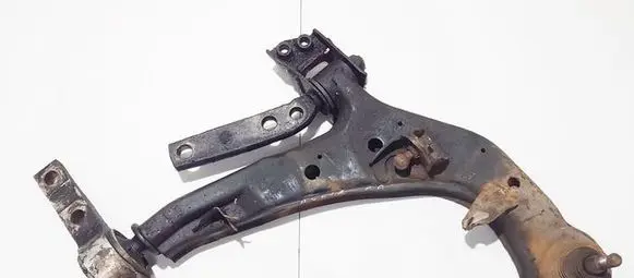 Nissan Primera Front lower control arm/wishbone
