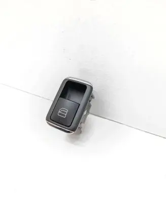 Mercedes-Benz C W204 Electric window control switch A2048700451