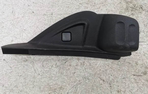 Citroen C3 Dashboard side end trim 9812399977