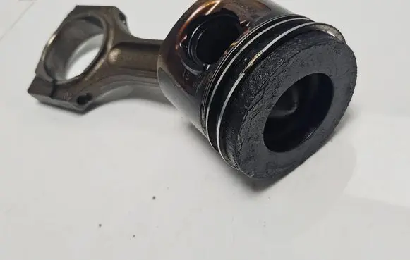 BMW 5 E60 E61 Piston with connecting rod 0840BB