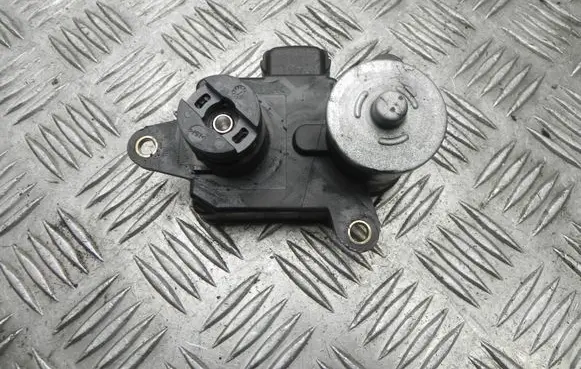 Hyundai Tucson TL A/C air flow flap actuator/motor 283812F600