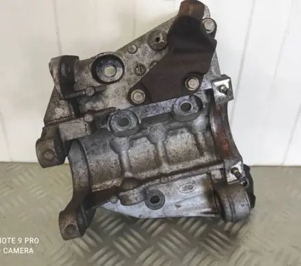 Land Rover Discovery Sport Engine mounting bracket GJ324H473 TWOJEAUTOWYSZKOW 882182990