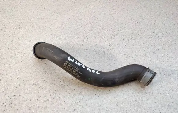 Mercedes-Benz E A207 Engine coolant pipe/hose A2045011582