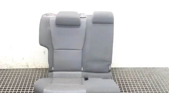 Toyota Auris 150 Rear seat 