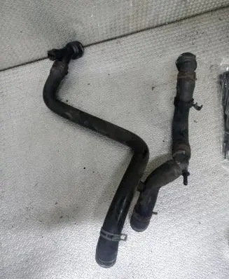 Volkswagen Golf IV Engine coolant pipe/hose 1J0121049E