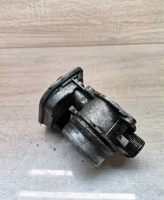 BMW 3 E90 E91 EGR valve 7804373 872420477