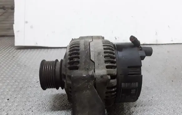 Mercedes-Benz E W210 Generator/alternator 0123320045 0101544702