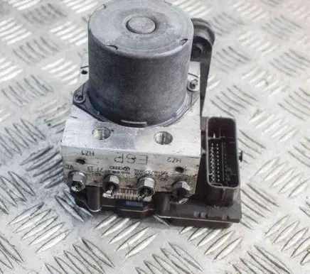 Audi A4 S4 B8 8K ABS Pump 0265236408 8K0614517FB
