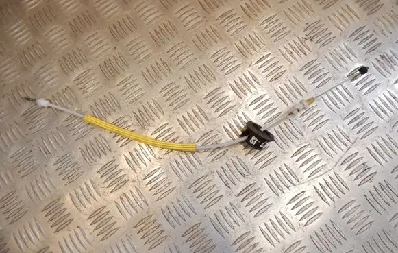 Front door cable line