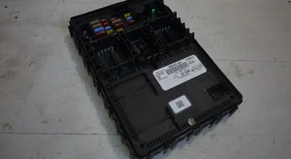 Ford Puma Comfort/convenience module LU5T15604EJAE