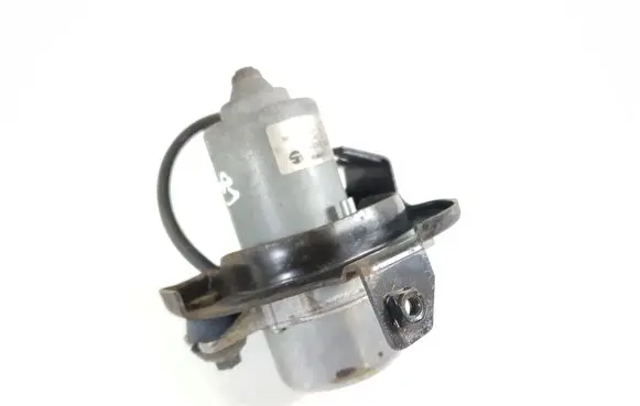 Vacuum pump