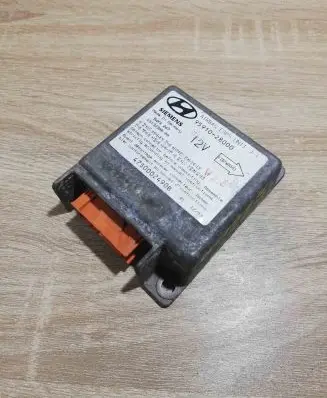 Hyundai Elantra Airbag control unit/module 9591028000
