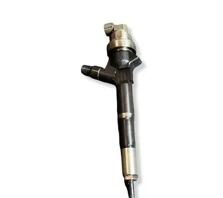 Opel Astra J Fuel injector 55567729