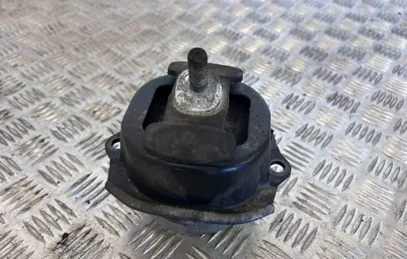 BMW X5 F15 Engine mount bracket 6780653