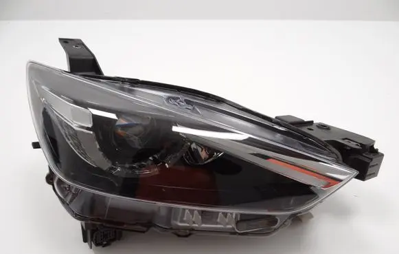 Mazda CX-3 Headlight/headlamp D10E51030