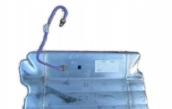 Audi A6 C7 Vacuum air tank 