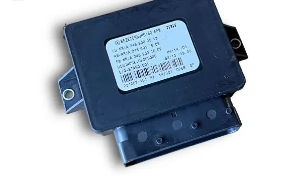 Mercedes-Benz CLA C117 X117 W117 Central body control module A2469003513