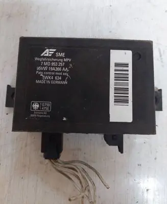 Ford Galaxy Immobilizer control unit/module 7M0953257 95VW19A366AA