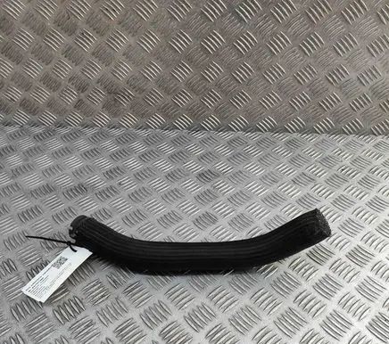 Ford Mustang VI Engine coolant pipe/hose FR338B273AD