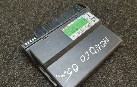Ford Mondeo Mk III Comfort/convenience module 3S7T15K600TC