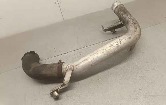Volvo V60 Intercooler hose/pipe