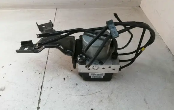 Hyundai i20 (GB IB) ABS Pump C858620550 58920C8250