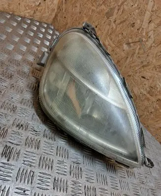 Mercedes-Benz A W168 Headlight/headlamp A1688201061