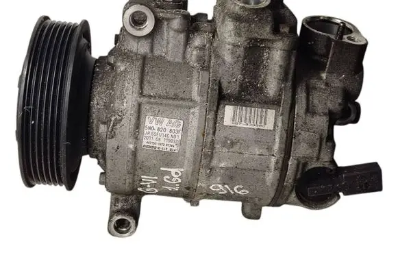 Volkswagen Golf VI Air conditioning (A/C) compressor (pump) 5N0820803F 4471503372 6SEU14C