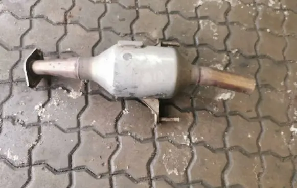 Toyota Corolla E210 E21 Front muffler/silencer 