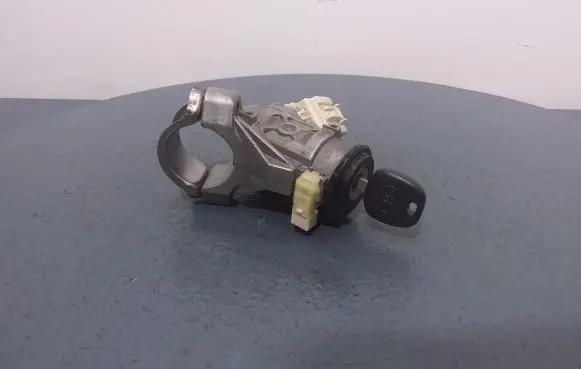 Toyota Yaris Ignition lock 45020-22-16
