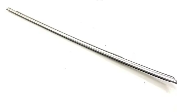 Maserati Quattroporte Front door glass trim molding 060727