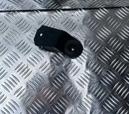 Volvo XC90 Hood Support Bracket (s) 31439663