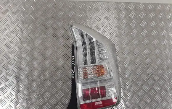 Toyota Prius (XW20) Rear/tail lights
