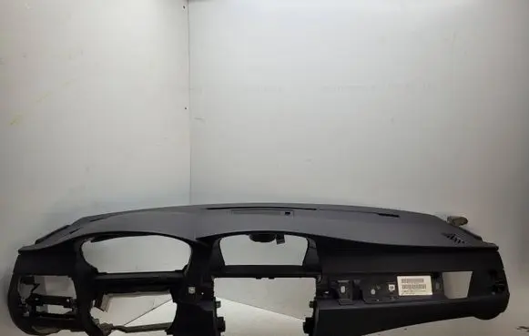 BMW 5 E60 E61 Dashboard