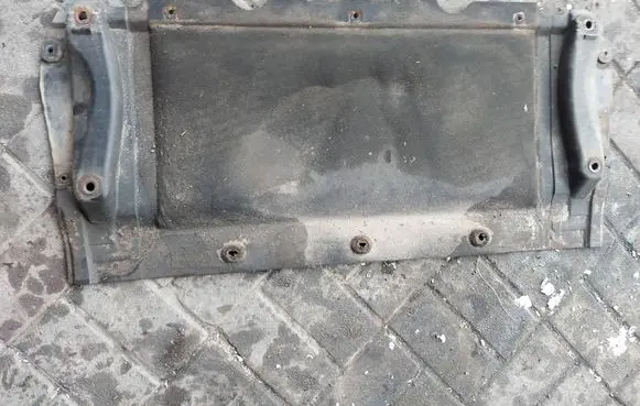 Audi A6 S6 C7 4G Engine splash shield/under tray 4G0863821S