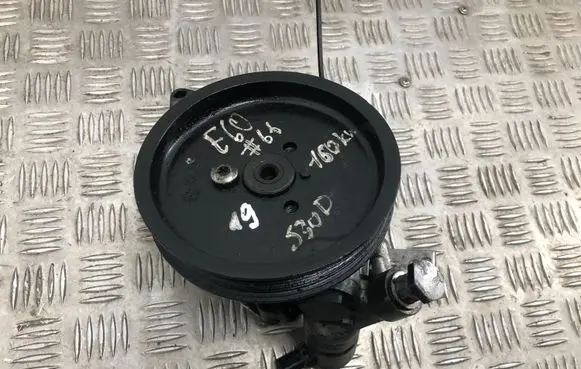 BMW X5 E53 Power steering pump 7787106 32417787106