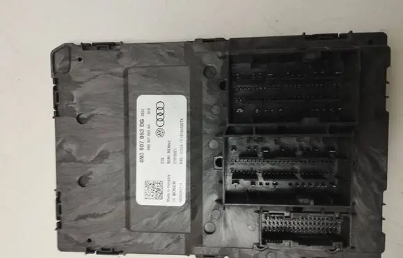 Audi A6 S6 C8 4K Other control units/modules 4N0907063AG F005V02214 4N0907063DG