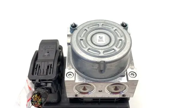 Mini Clubman F54 ABS Pump 6895504