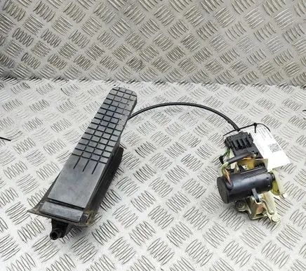 Porsche Boxster 986 Accelerator throttle pedal 99660611500 0280752010