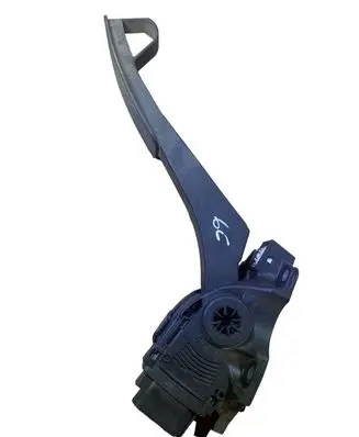 Volvo XC90 Accelerator throttle pedal 30715179