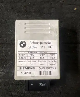 BMW 3 E90 E91 Tow bar relay 9111947 104204 5WK10420D