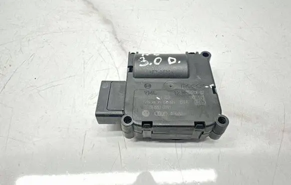 Audi A6 Allroad C6 Air flap motor/actuator 4F0820511 0132801359 CZ1168803141