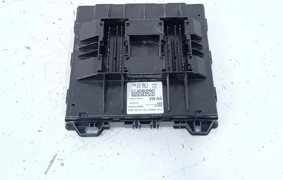 Volkswagen Jetta VI Comfort/convenience module 7H0937090E A2C87427800