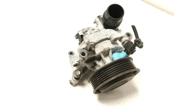 Opel Astra K Water pump 55490715